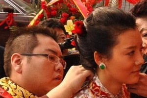 李兆会悬赏2100万 杜江霍思燕二胎疑云 宋亚轩学籍风波