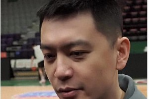 CBA裁判争议：辽宁队处境与球迷反应分析