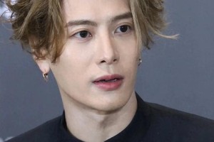 内娱明星TikTok播放量排名：王嘉尔赵露思领衔