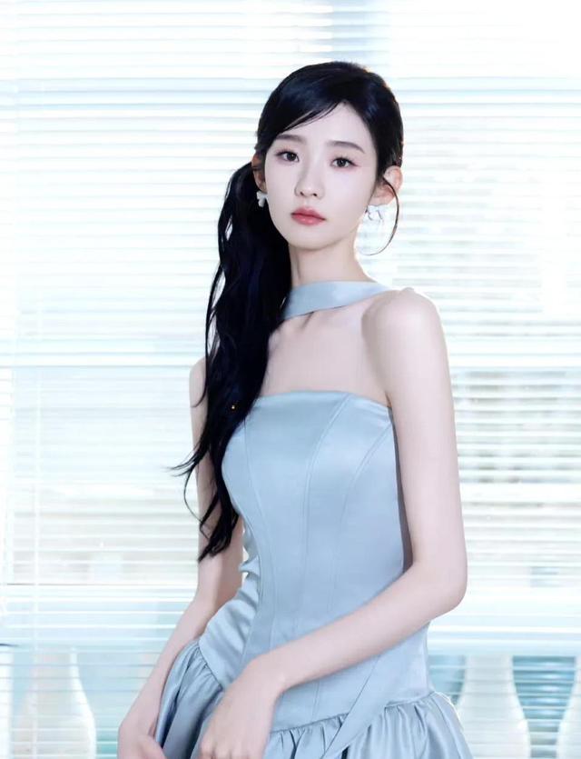 张艺凡仙气造型