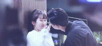 杨紫李现吻戏花絮