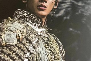封神男主于适悉尼街拍引爆热搜：行走的荷尔蒙与带货神话
